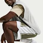 Nike Standard Issue Men's Dri-FIT 15cm (approx.) Basketball Shorts