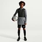 Nike Academy Winter Warrior Older Kids' Therma-FIT Football Drill Top