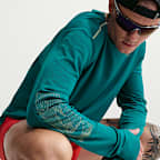 Langærmet Nike Miler Dri-FIT UV Protection Winterized-løbeoverdel til mænd