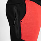 Joggers de tejido Fleece para hombre Nike Tech