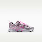 Nike V5 RNR Little Kids' Shoes (Classic laces)