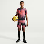 Nike Academy+ Dri-FIT Kurzarm-Fußballoberteil (ältere Kinder)