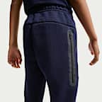 F.C. Barcelona Tech Fleece Older Kids' (Boys') Nike Football Pants