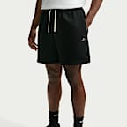 Nike Standard Issue Men's Therma-FIT 12.5cm (approx.) Fleece Basketball Shorts