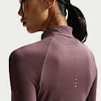 Playera de correr Dri-FIT UV de cierre de 1/4 para mujer Nike Swift