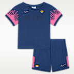 Tvådelat set med shorts Kylian Mbappé Dri-FIT ACD25 för små barn (12–24 mån)