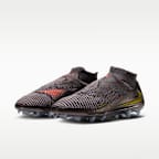 Tacos de fútbol para terreno firme Nike Phantom 6 High Elite LV8