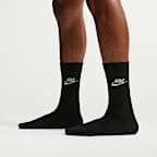Nike Sportswear Everyday Essential Crew Socks (3 Pairs)