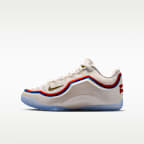 Chaussure de basket LeBron XXIII « Old Glory » pour ado