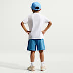 Nike Sportswear Futura Icon zweiteiliges Shorts-Set für jüngere Kinder
