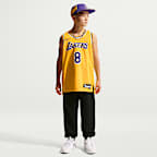 Los Angeles Lakers Icon Edition Older Kids' Nike NBA Swingman Jersey