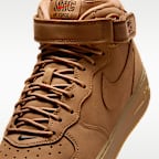 Tenis para hombre Nike Air Force 1 Mid '07 Premium