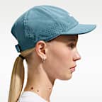 Gorra de tenis sin estructura Nike Dri-FIT ADV Club