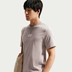 나이키 스포츠웨어 프리미엄 에센셜 티셔츠