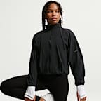 Chamarra de tejido Woven repelente al agua con protección contra los rayos UV para niña Nike MAVN