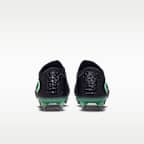 Crampons de foot pour terrain gras Nike Phantom 6 Low Elite