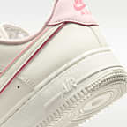 나이키 에어 포스 1 '07 에센셜 여성 신발