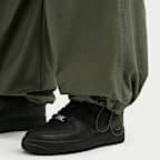 Nike Sportswear Women's Mid-Rise Oversized Woven Cargo Trousers