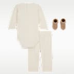 Conjunto en caja de 3 piezas de body de canalé con moño para bebé (0 a 9 meses) Nike