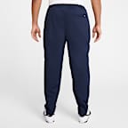 Nike Club Men's Woven Tapered Pants