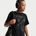 Nike Sportswear Older Kids' T-Shirt