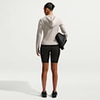Nike Sportswear Chill Knit aansluitende damestop met lange mouwen en rits over de hele lengte