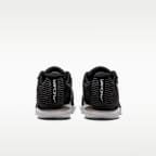 Nike Vapor 12 Women's Clay Court Tennis Shoes