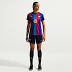 Short de foot Replica Nike Dri-FIT FC Barcelona 2026/27 Stadium Domicile pour femme