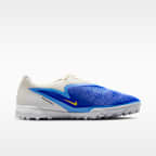 Tacos de fútbol para pasto sintético (turf) Nike Phantom 6 Low Academy