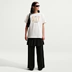 T-shirt Nike Sportswear Classic i oversizemodell för kvinnor