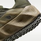 Nike Ava Rover schoenen met accenten met reflecterend design