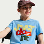 Playera para niños talla grande Nike Sportswear Club