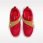 Tenis de básquetbol para niños grandes Nike Team Hustle D 12