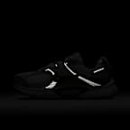 Nike V5 RNR Women's Shoes with Reflective Accents