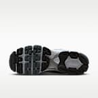Nike Air Max Moto 2K Men's Shoes