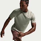 Playera de entrenamiento Dri-FIT para hombre Nike