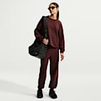 Nike 24.7 ImpossiblySoft Dri-FIT túlméretezett, kerek nyakkivágású női felső