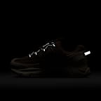 Nike Zoom Vomero Roam 女款冬季鞋款