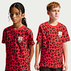Nike Sportswear (Nike x LEGO® Collection) Older Kids' T-Shirt