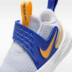 Tenis para bebé e infantil Nike Team Hustle D 12