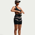NikeSKIMS Satin Shine gebonden bikeshorts met halfhoge taille voor dames (18 cm)