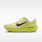 Nike Vomero Plus Straßenlaufschuh (Damen)