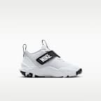 รองเท้าเด็กเล็ก Nike Team Hustle D 12
