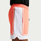 Shorts de básquetbol Dri-FIT de 15 cm para hombre Nike Standard Issue