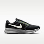 Tenis de correr en pavimento para hombre Nike Run Swift 3