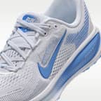 Nike Vomero 18 Older Kids' Road Running Shoes