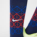 Paris Saint-Germain 2025/26 Stadium Home Younger Kids' Nike Football Replica 3-Piece Kit