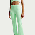 Leggings de tiro alto acampanados para mujer Nike Zenvy