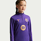 Playera de entrenamiento de futbol Kobe de tejido Knit Dri-FIT del FC Barcelona visitante Strike para niños talla grande