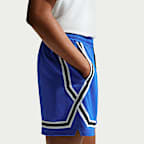 Shorts de básquetbol Dri-FIT de 13 cm para mujer Nike Crossover